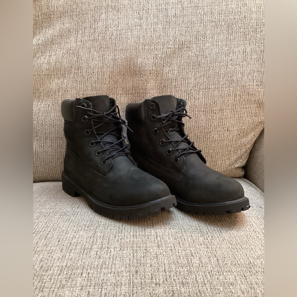 Timberland Boots-size 5 (junior)